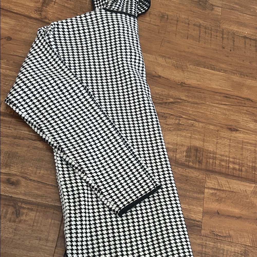 Calvin Klein Black and White Houndstooth Sweater